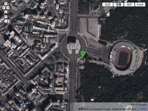 かつての大同保安署の位置は凱旋門前の広場 かつての大同保安署の位置は凱旋門前の広場