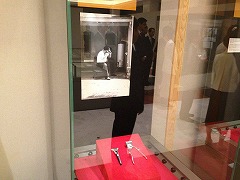 バリカンとひげそり(クリックで拡大表示) バリカンとひげそり