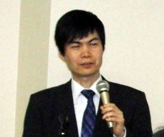 講演する「はやぶさ2」プロジェクト共同研究員の廣井孝弘博士